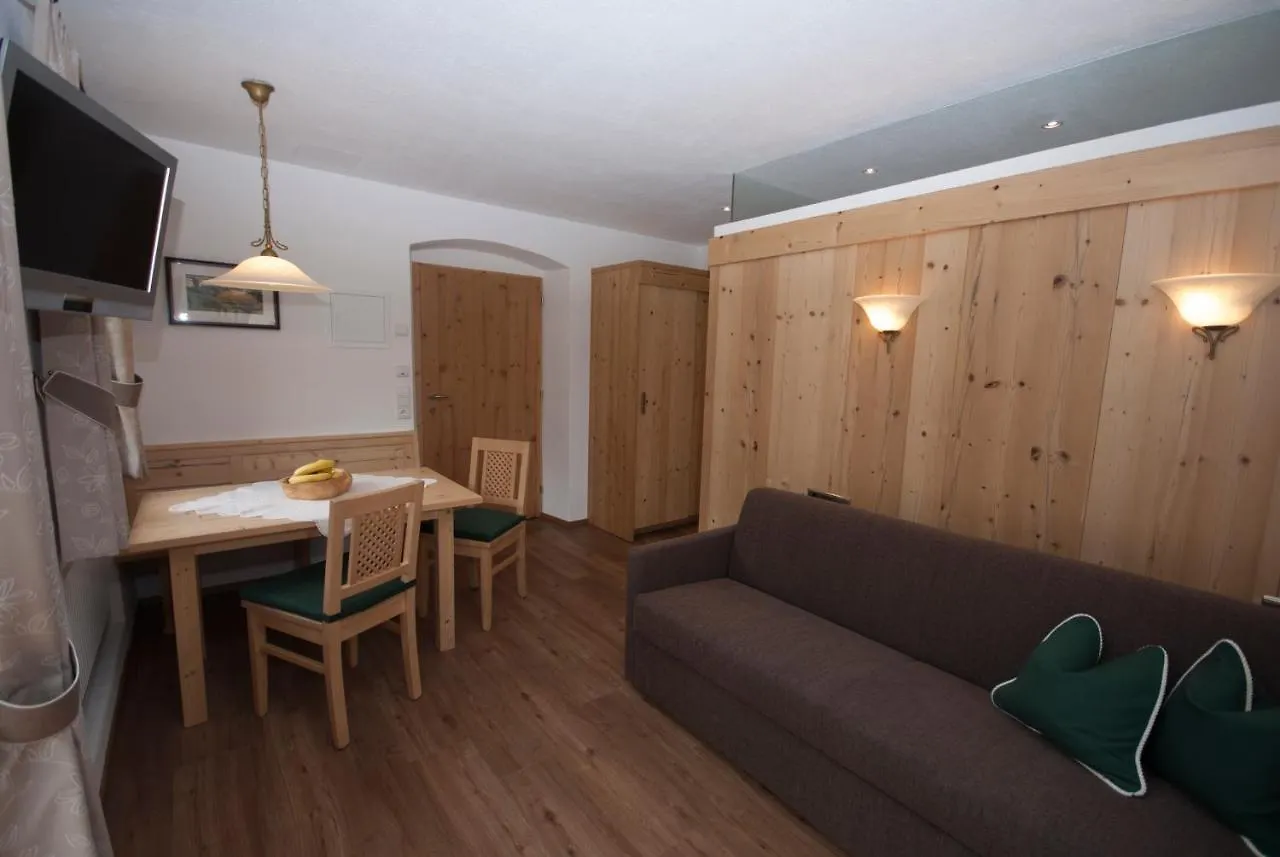 Bed & Breakfast Landhaus Summerer Sexten Italy