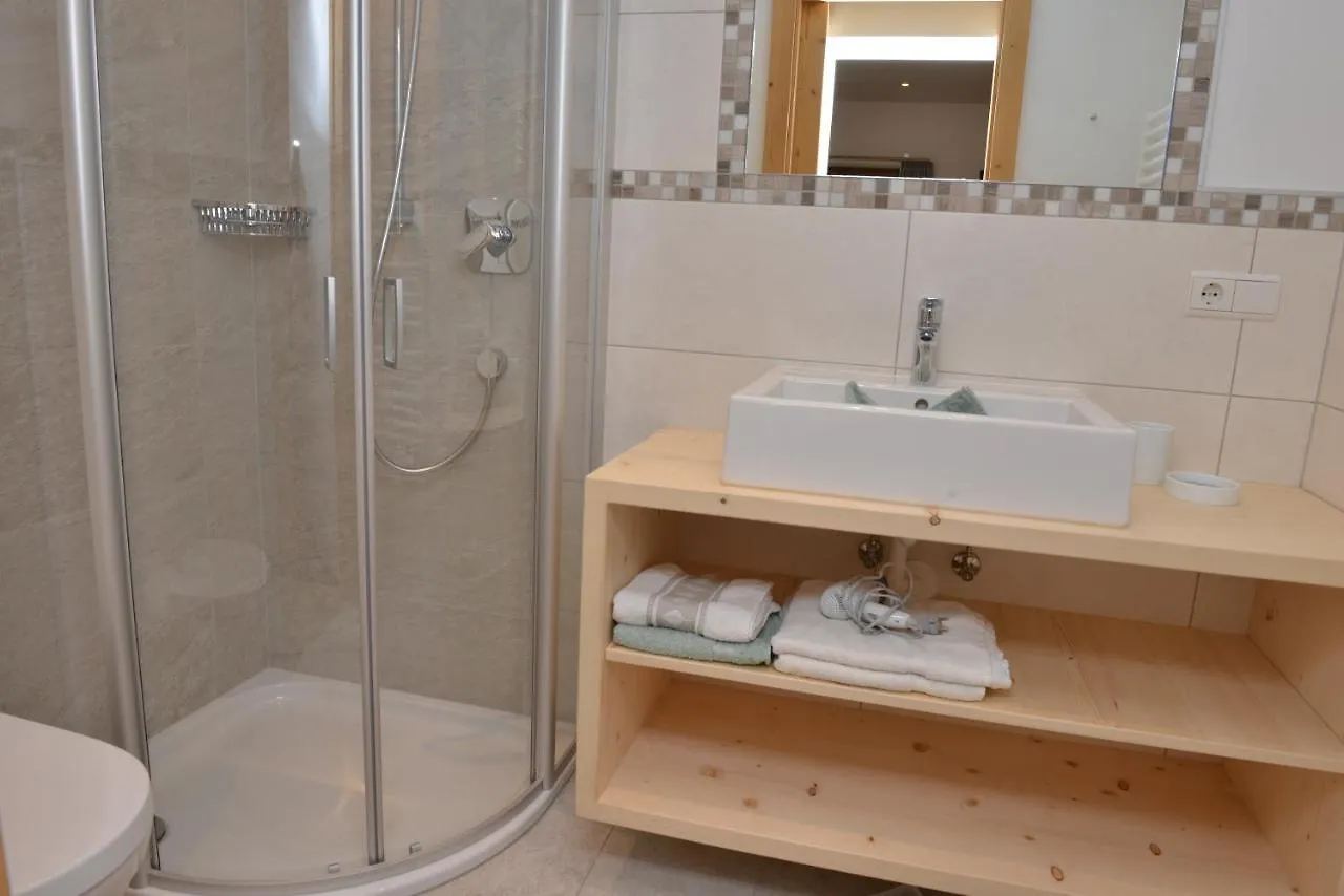 Bed & Breakfast Landhaus Summerer Sexten Italy