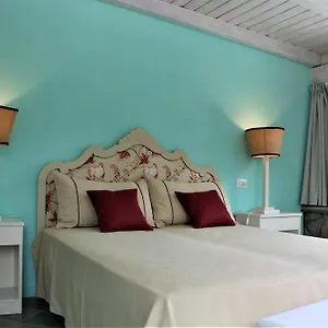 Aparthotel Les Oliviers, Porto Azzurro